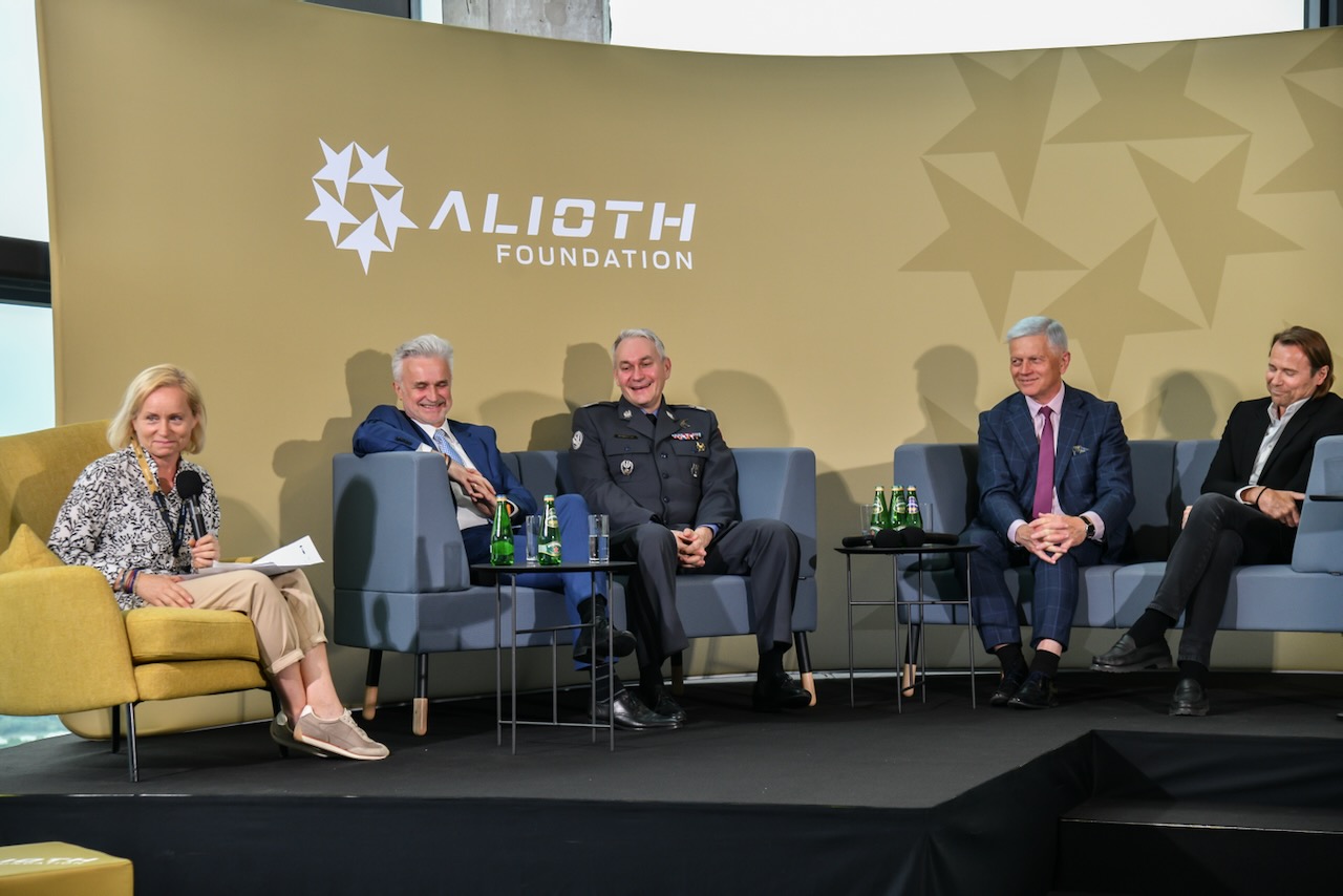 Debata Alioth Foundation na temat lotnictwa