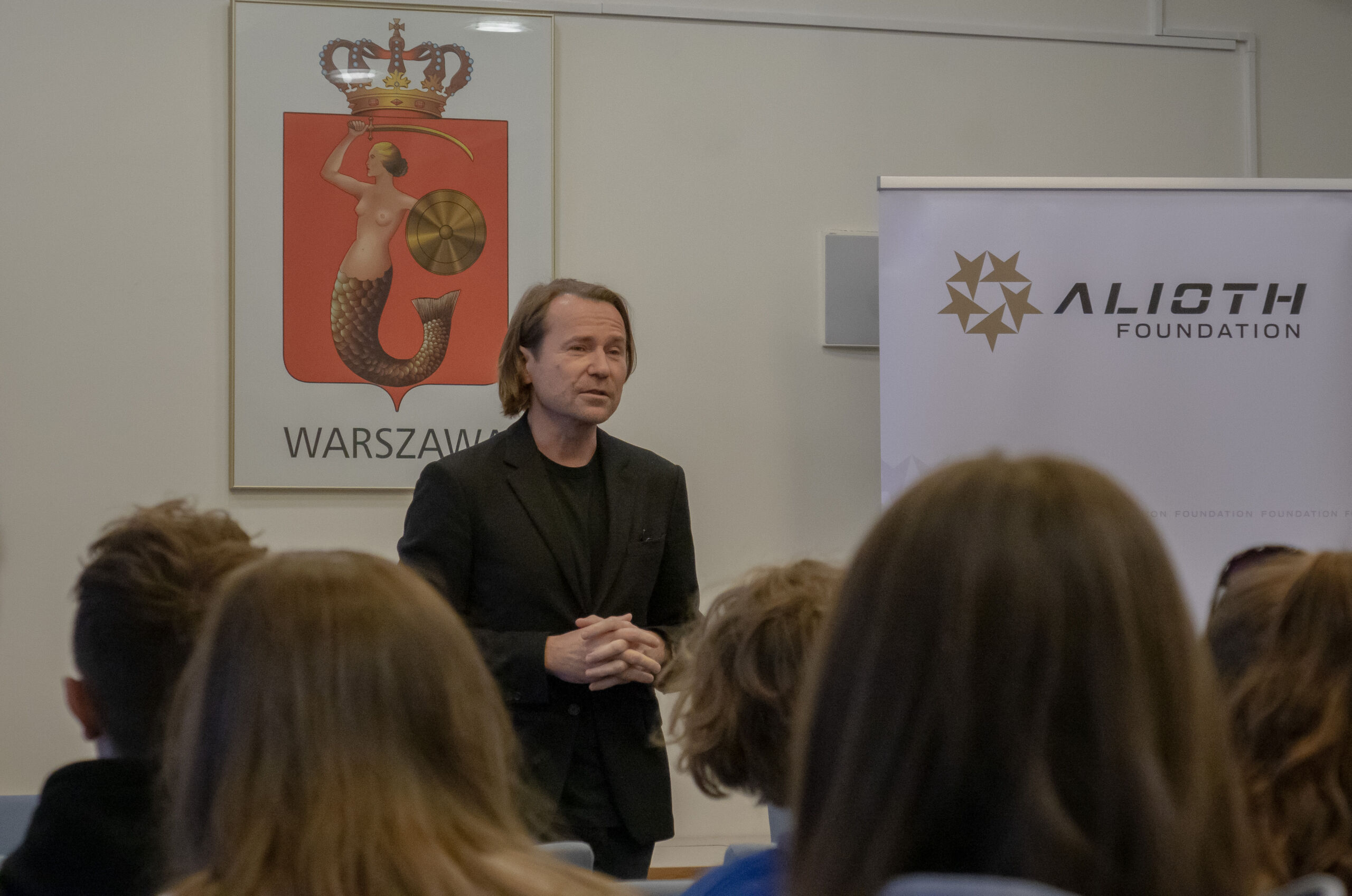 „Polska to jest wielka rzecz”. Pułkownik Zięć na spotkaniu z młodzieżą ze Śródmieścia