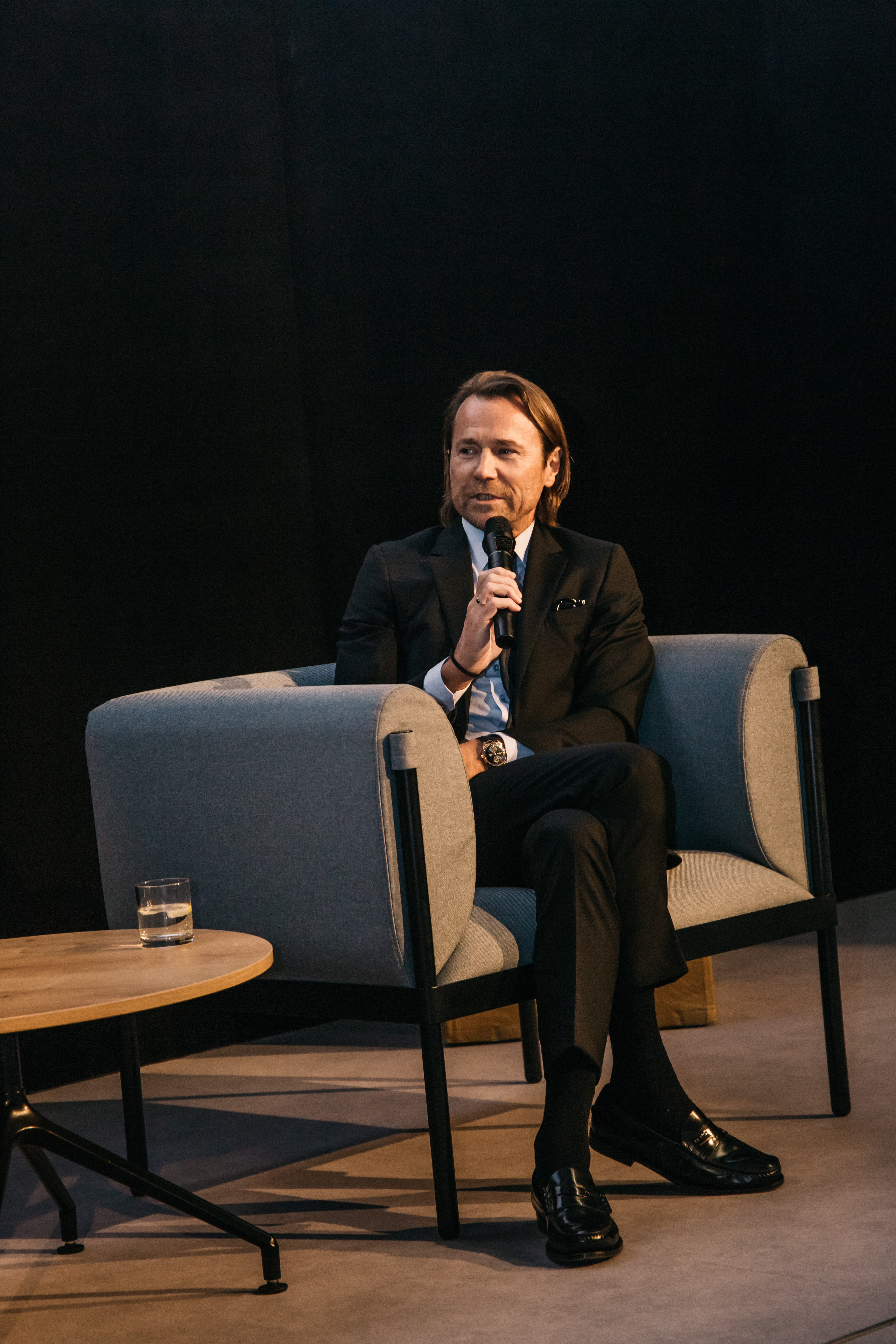 Technologiczne i kosmiczne przyspieszenie.