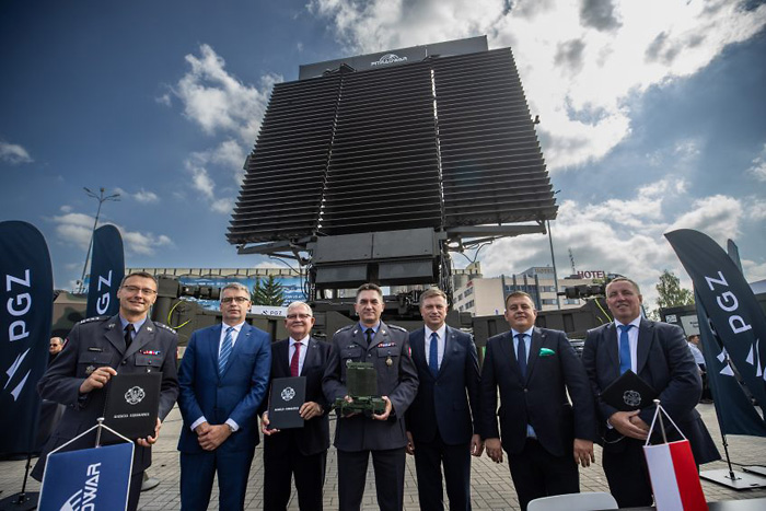 Radary NUR-12ME & NUR-12M